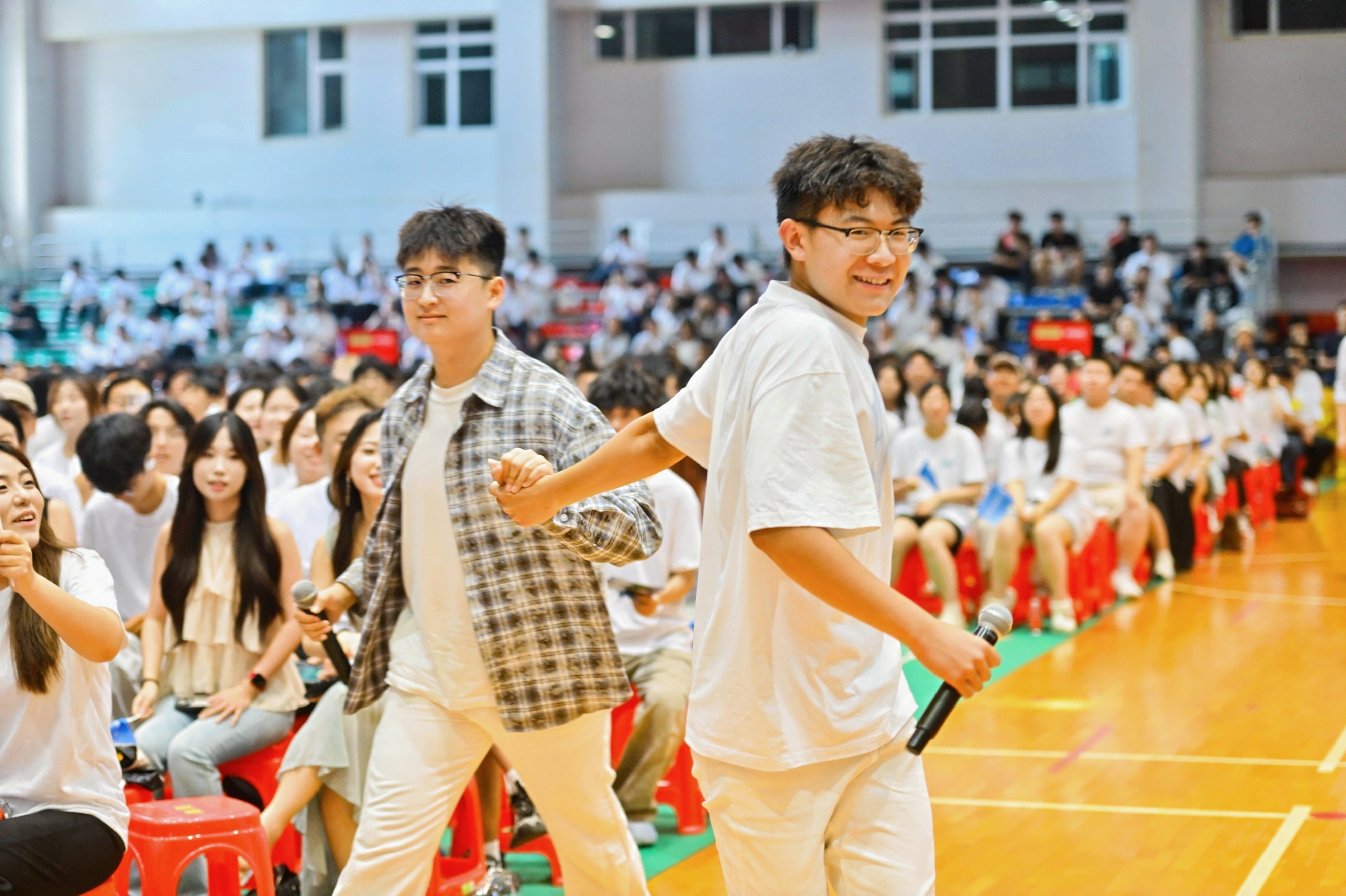 14.歌曲《不说再见》.jpg 14.歌曲《不说再见》.jpg